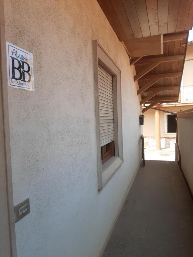 ラクイラ Casa Guerrino Bed & Breakfast エクステリア 写真